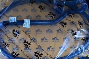 Патрубок системы охлаждения нижний JCB (Original) 834/00686